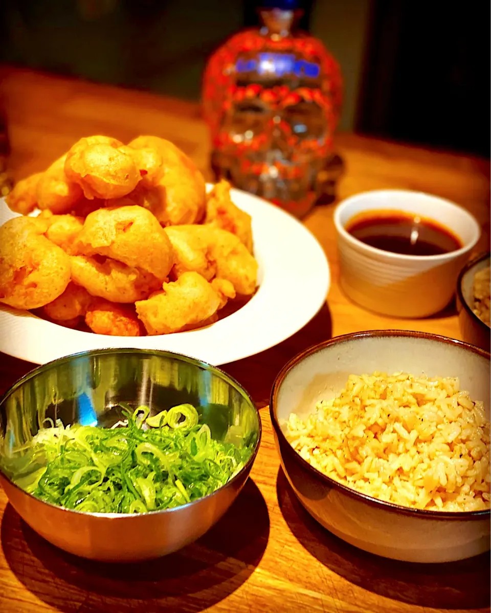 Crispy Battered Prawns with Garlic Rice 🍚 
#crispyprawns  #rice. #chefemanuel  
#homecooking|Emanuel Hayashiさん