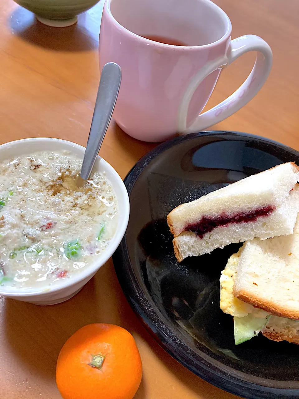 朝焼き食パン🍞でサンドイッチとシェントウジャンの朝ごはん😊|さくたえさん