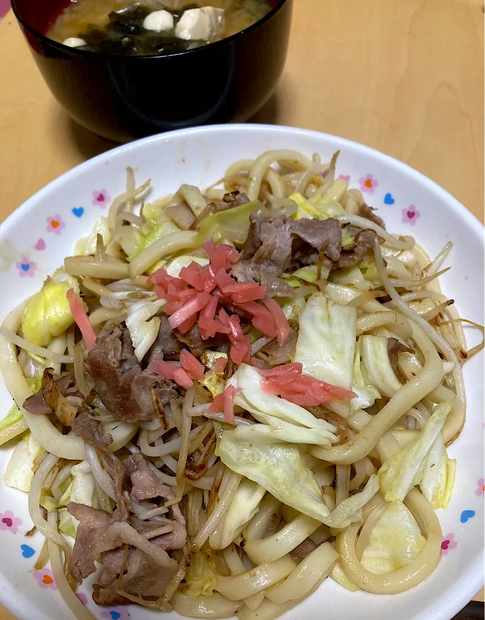 単身赴任中の男飯(焼きうどん)|おおもりの星さん