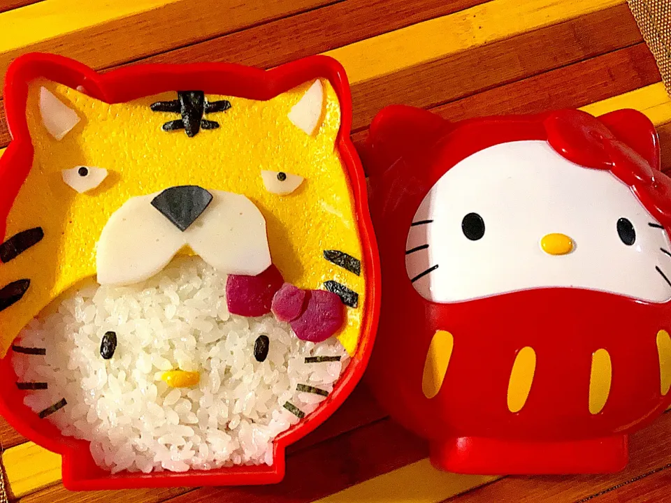 本日のお弁当🍱寅年🐯キティちゃん弁当|ジュンコ バイヤーさん