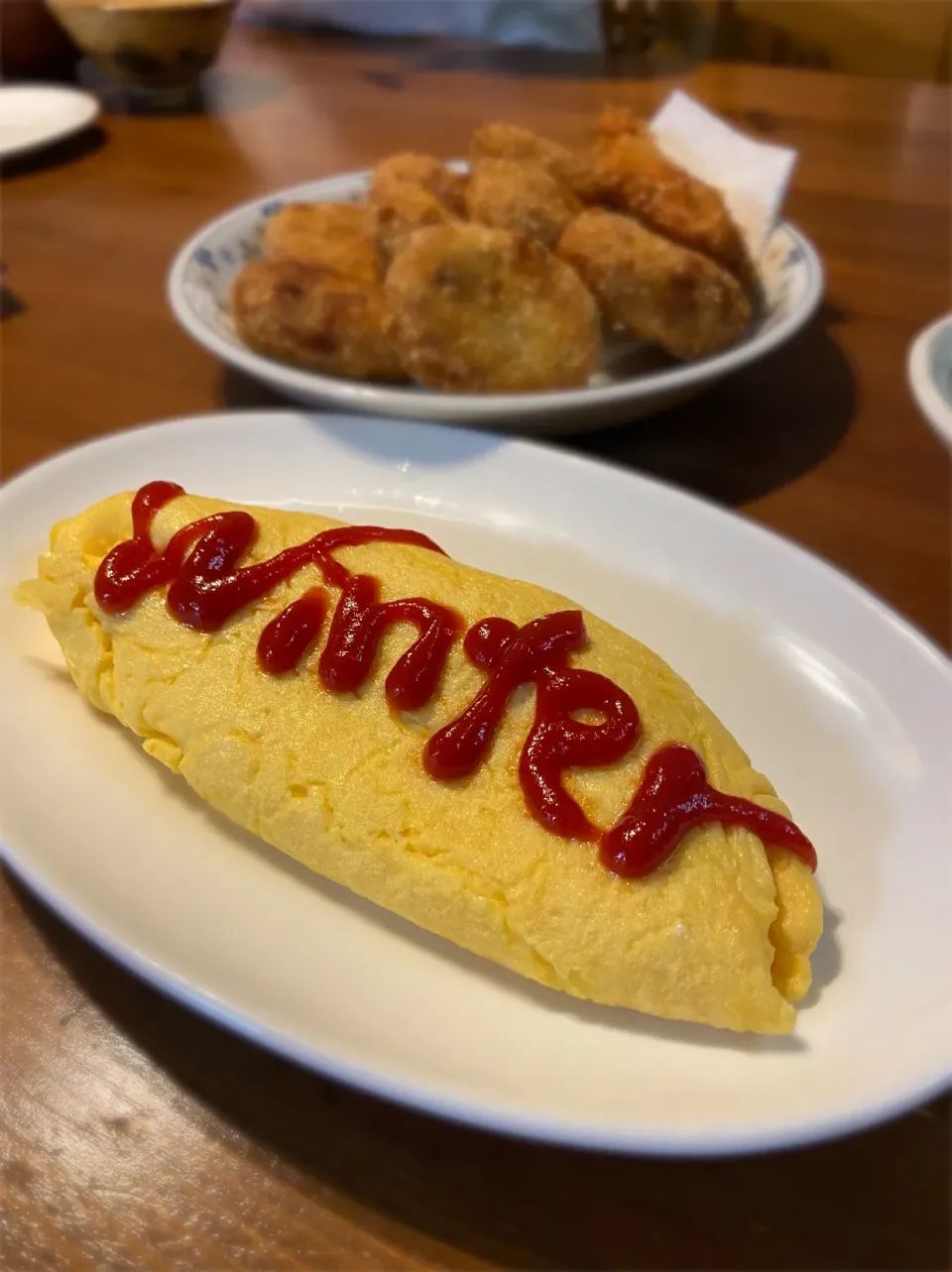 Snapdishの料理写真:1/7の夕食　オムレツとコロッケ|yoneさん