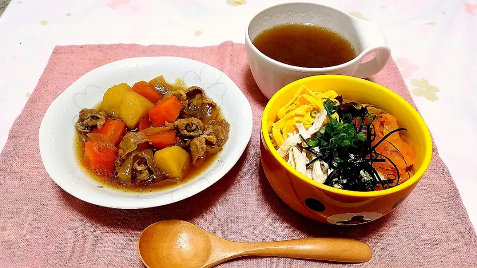 Snapdishの料理写真:鶏飯と肉じゃが|みほさん