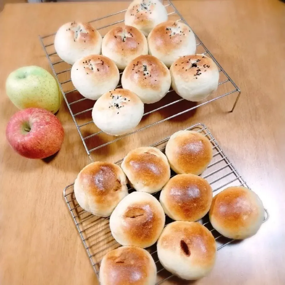 金時豆パン
りんごジャムクリームチーズパン
チョコパン|hoさん