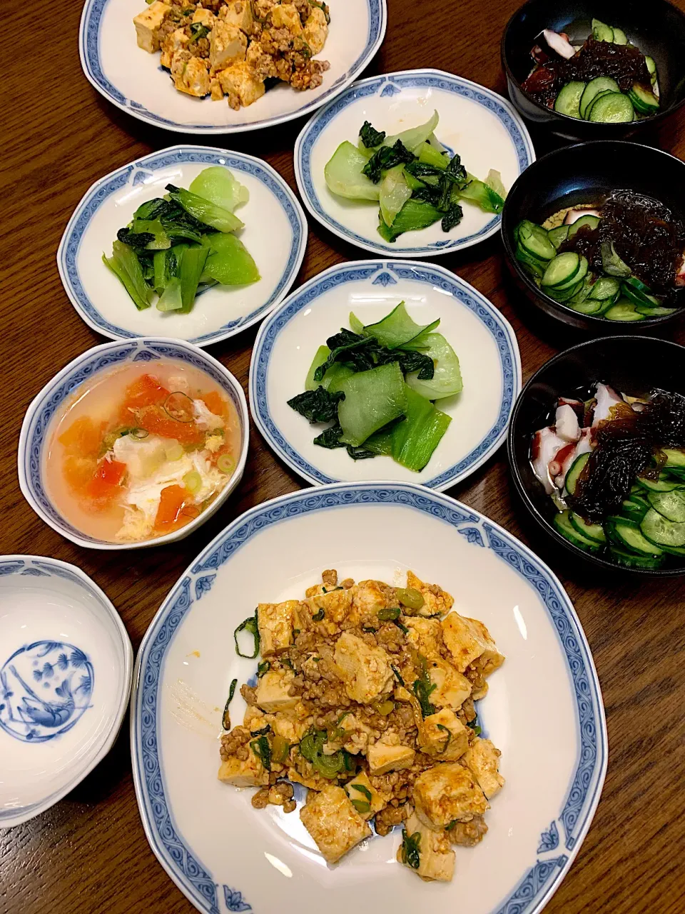 蛸ともずくの酢の物🐙青梗菜炒め🥬麻婆豆腐🥚卵とトマトのスープ🍅今日の夕食20220108|rococoさん