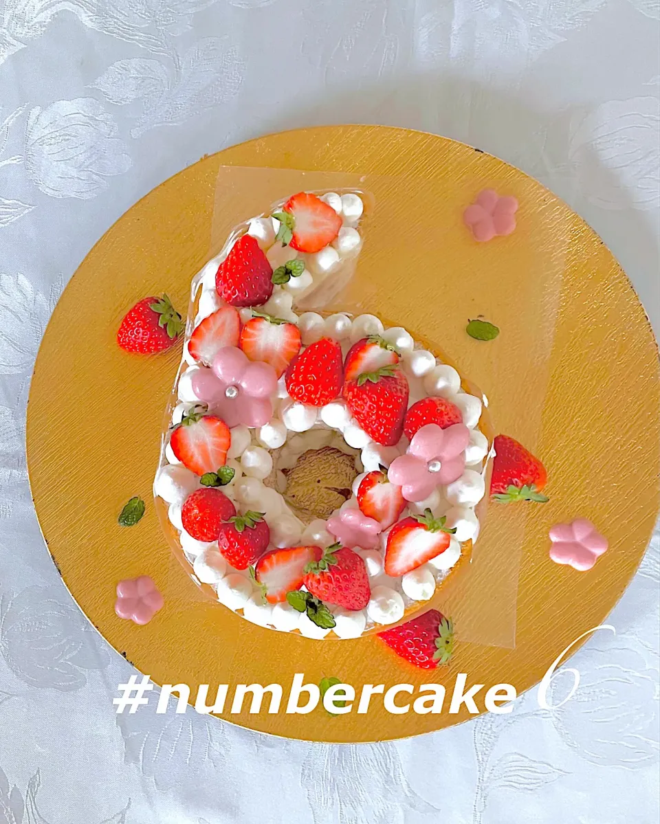 シフォンケーキdeナンバーケーキ🧁|Ｌilicaさん