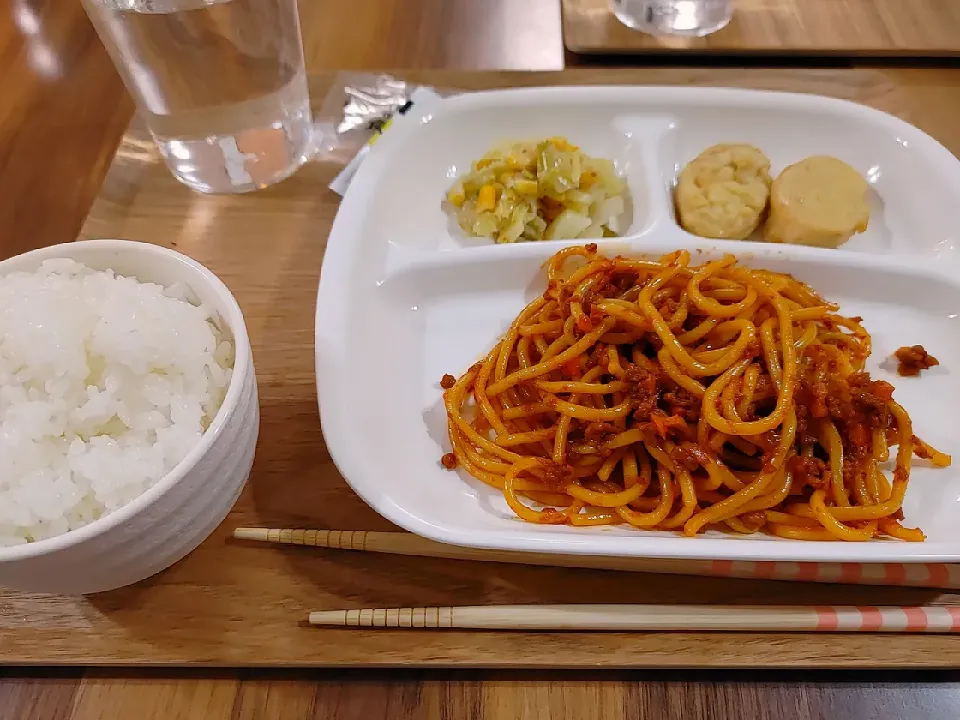 Snapdishの料理写真:ミートスパ🍝|おてんとさんさん