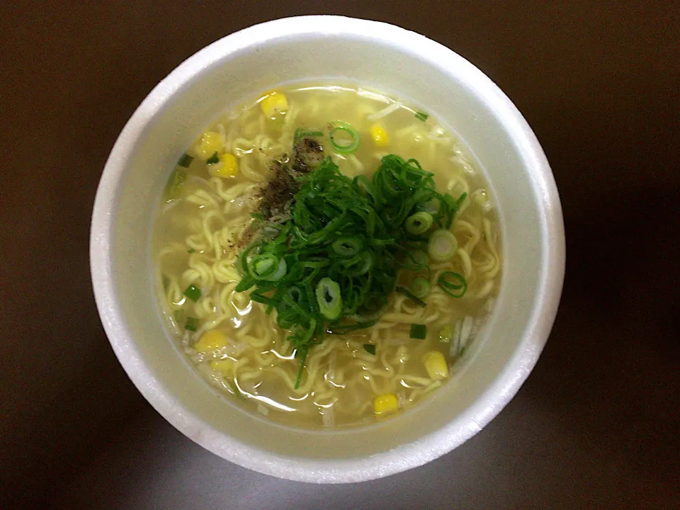 自家製 塩ラーメン|ばーさんさん