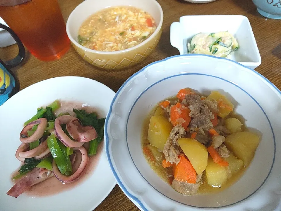 肉じゃが 残り物
酸辣湯スープ 残り物
いかと小松菜のガーリック炒め
ズッキーニとツナのわさびマヨ和え|尚さん