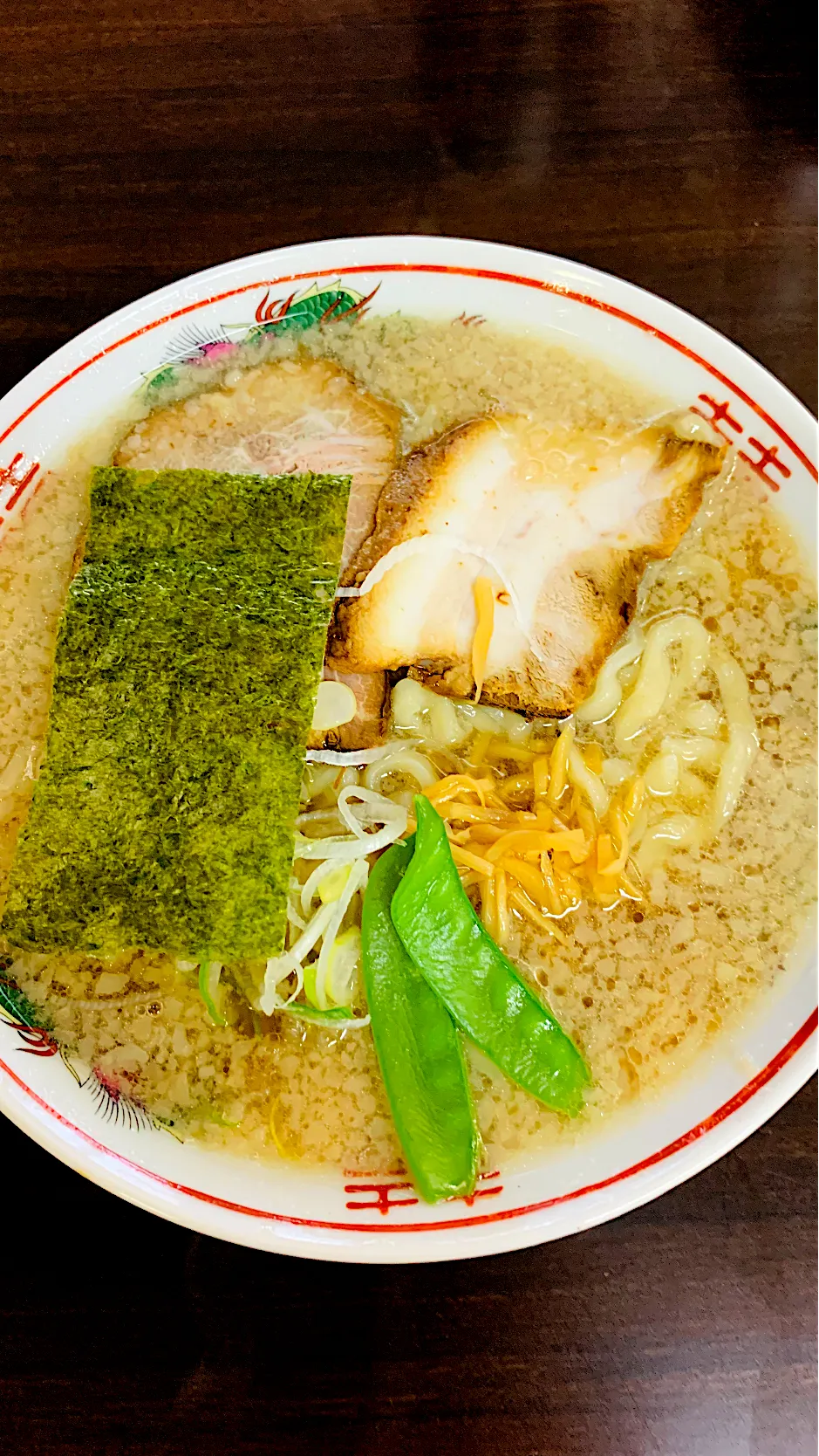 あごだしラーメン🍜極太麺！|ちはるさん