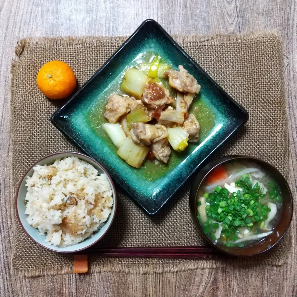 鶏肉のさっぱり煮梅にんにく風味|真希さん