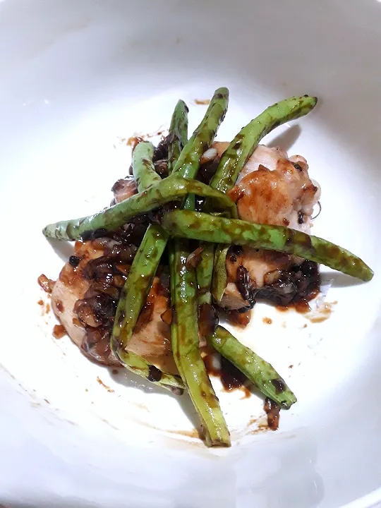 Chicken and string beans stir fry ♡|lorence_galeさん