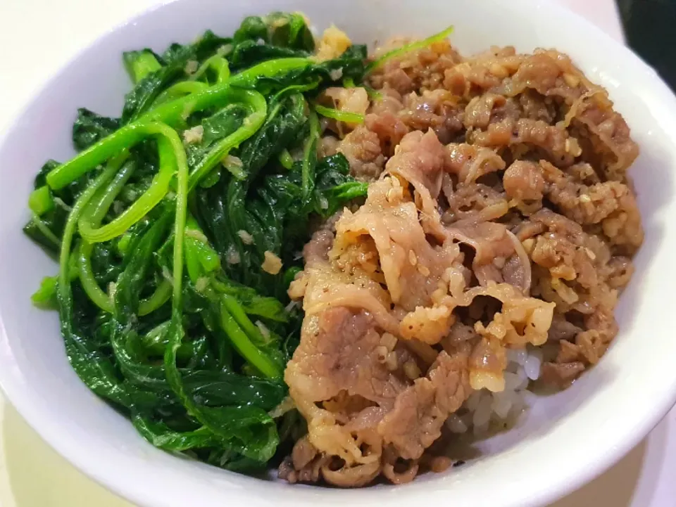 Wagyu beef Garlic Spinach Rice dinner 12 Jan 😋|🌷lynnlicious🌷さん