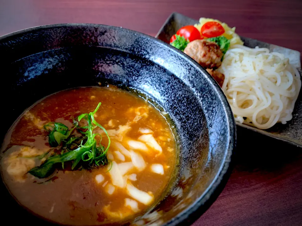 手作りハンバーグのチーズカレーつけ麺|半田手延べそうめんの店 阿波や壱兆さん