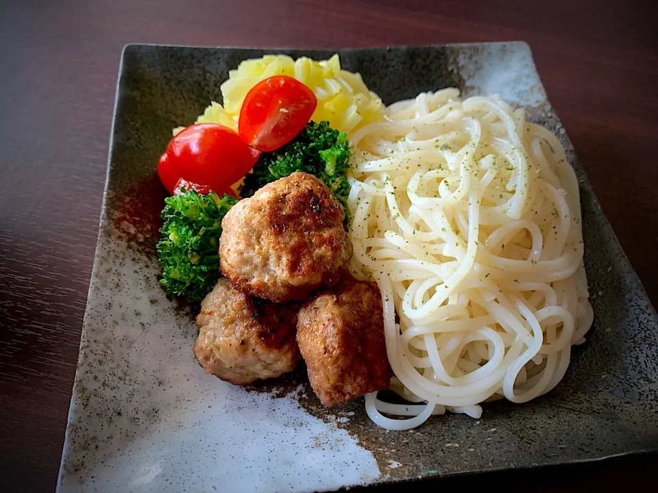 手作りハンバーグのチーズカレーつけ麺|半田手延べそうめんの店 阿波や壱兆さん