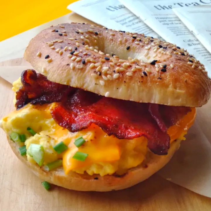 new york style breakfast bagel|chef chanさん