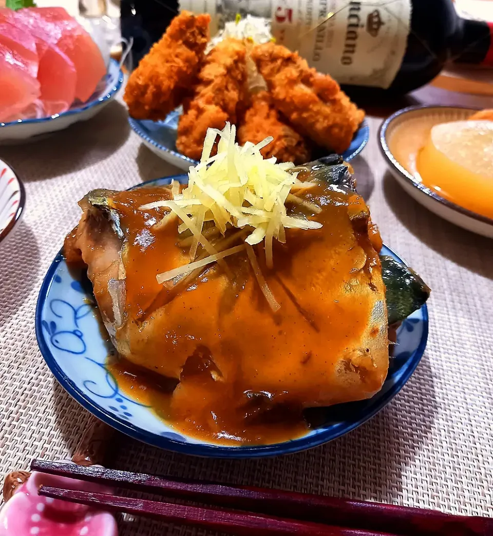 イチロッタさんの料理 『さばの味噌煮』✨✨✨脂の乗った済州島のサバだよ。😉|ナオミさん