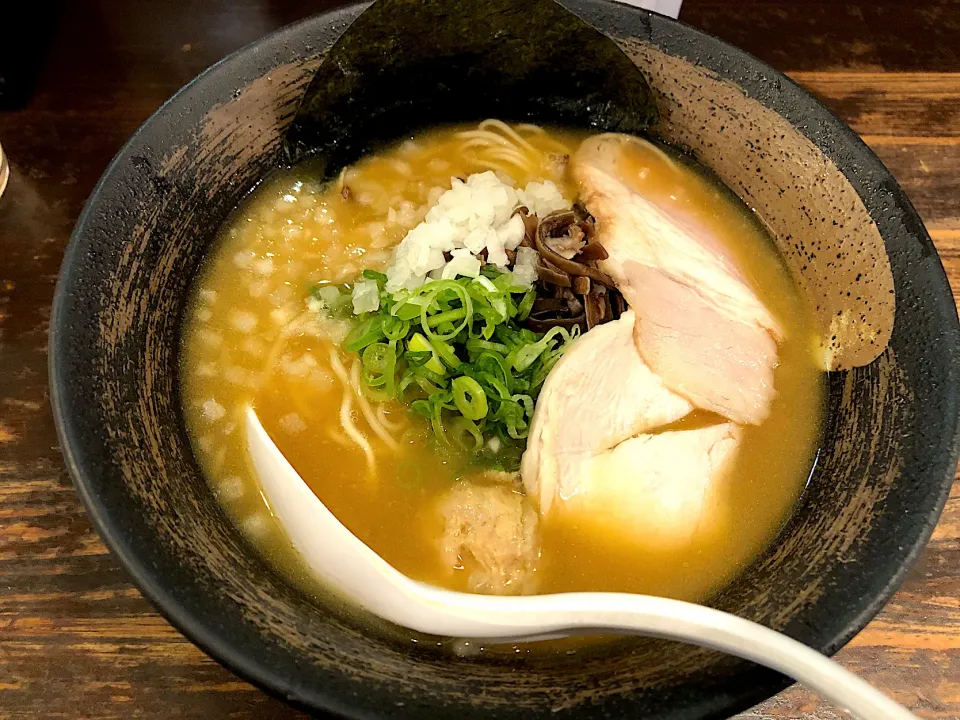 濃厚鶏白湯【醤油】|しのぶさん