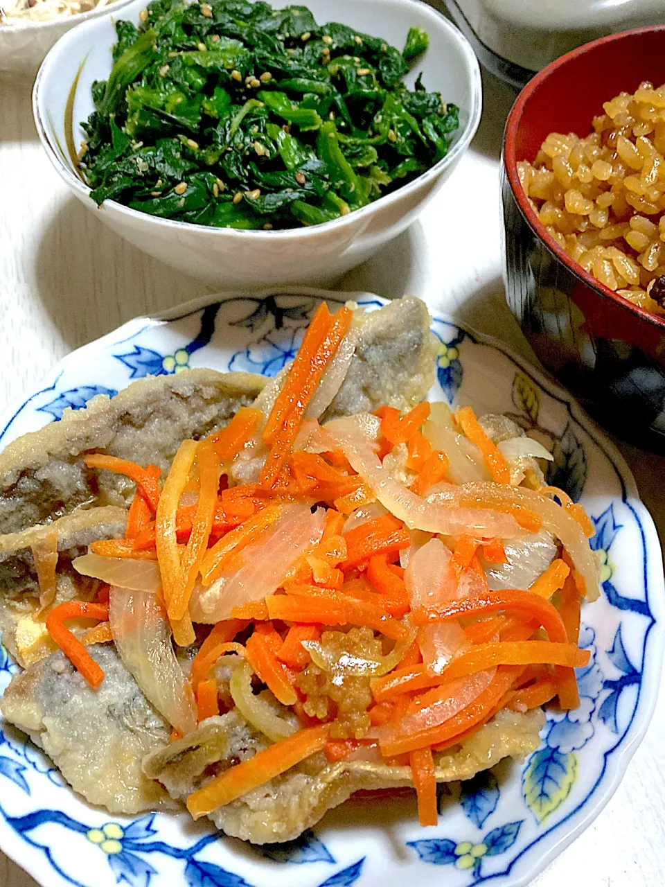 かやくご飯、ほうれん草の胡麻和え、鯵の南蛮|Ayaさん