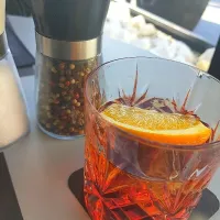 Drinking my negroni|Our own Kind of homeさん