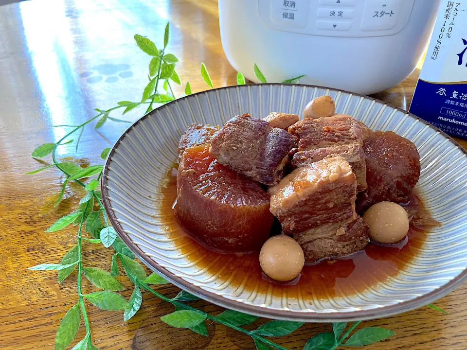 Snapdishの料理写真:マルコメ キッチンさんの料理 【イベントレシピ】豚バラ大根の甘酒煮|Bちゃんさん