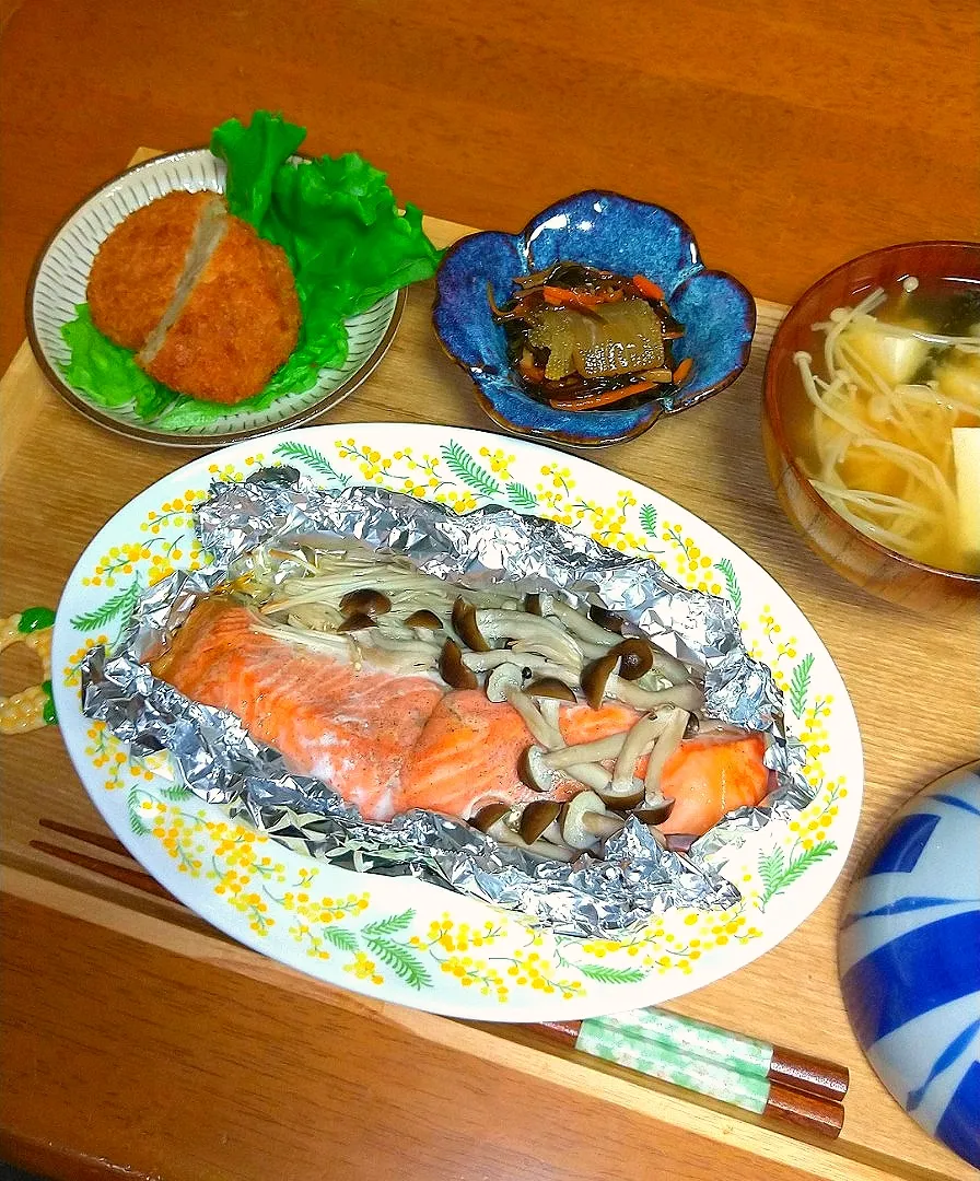 鮭のホイル焼き🐟️|とししいたけさん