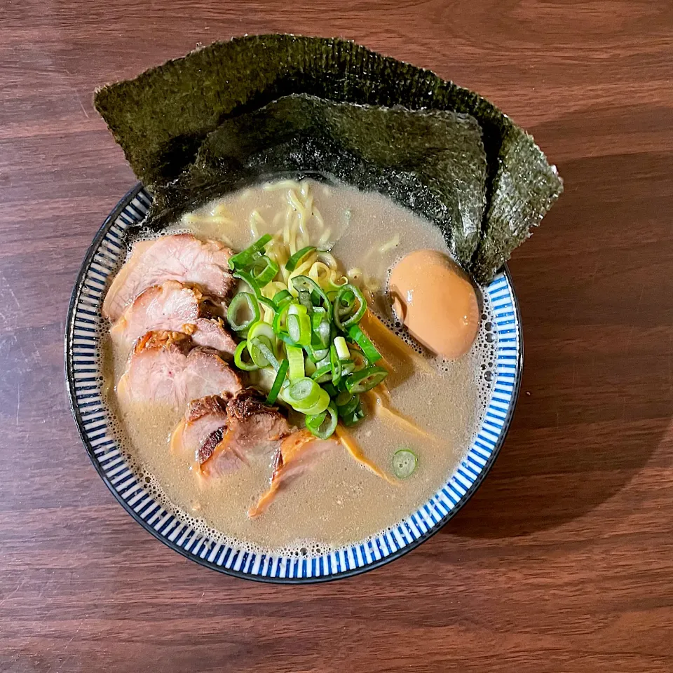 煮干しセメントラーメン|dashi menjiroさん