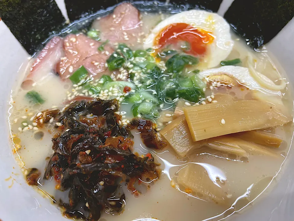 豚骨ラーメン🍜|みほままこさん