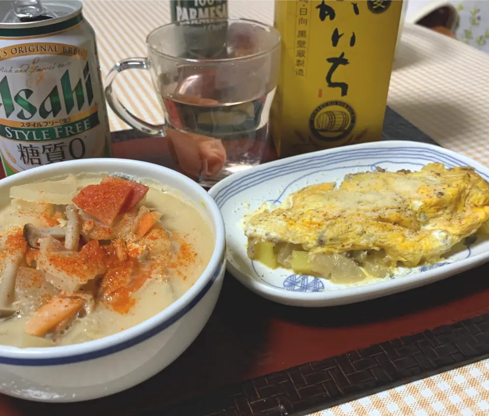 Snapdishの料理写真:粕汁とオムレツ|ma*thikoさん