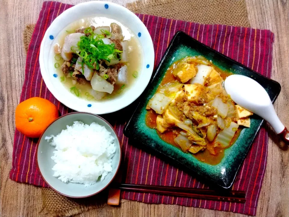 Snapdishの料理写真:牛すじ肉の塩麹煮込み|真希さん