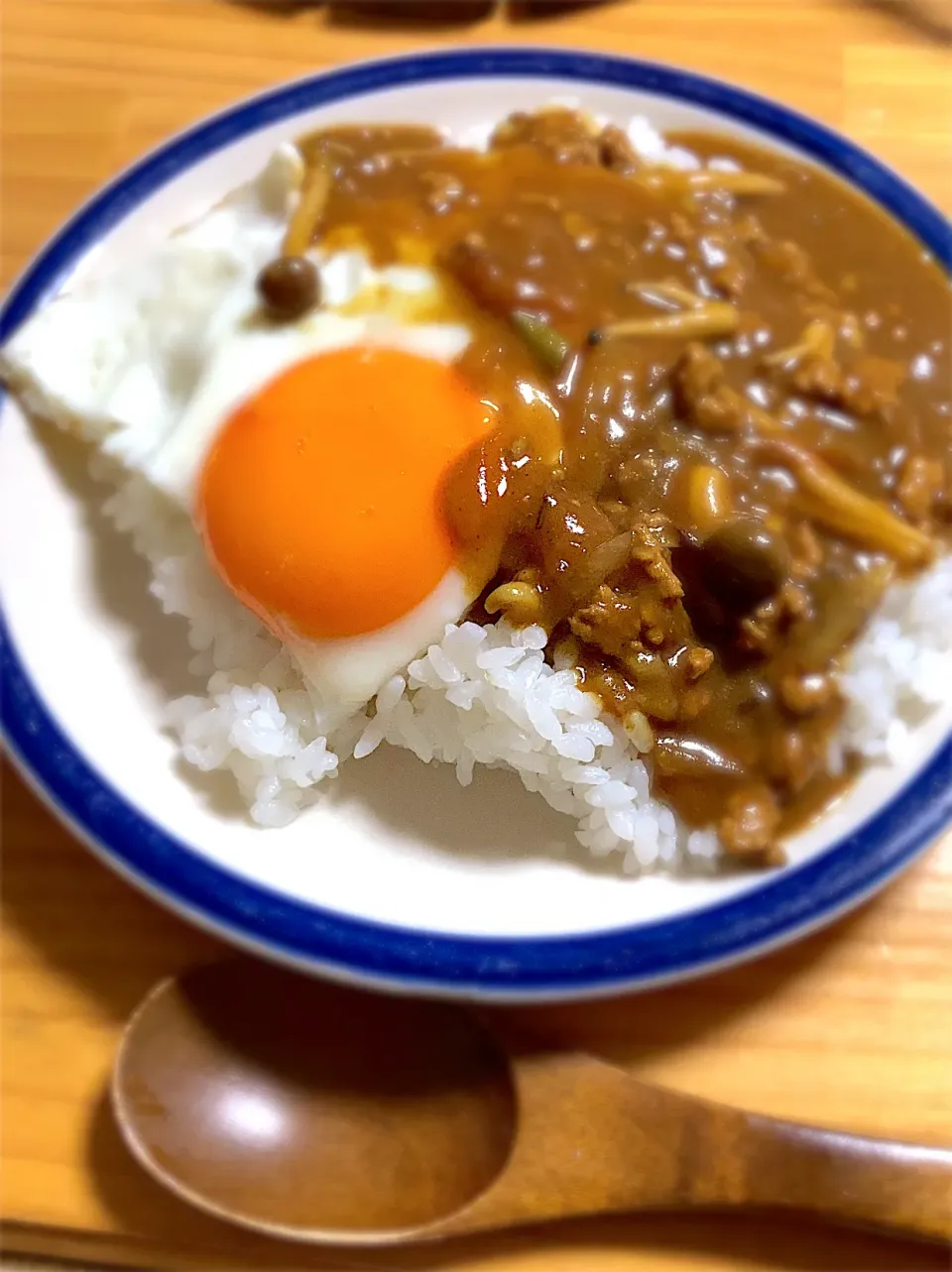 Snapdishの料理写真:急に食べたくなるカレー|デコさん