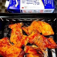 スペアリブ、糀甘酒入りのタレに漬け込んで焼きました。