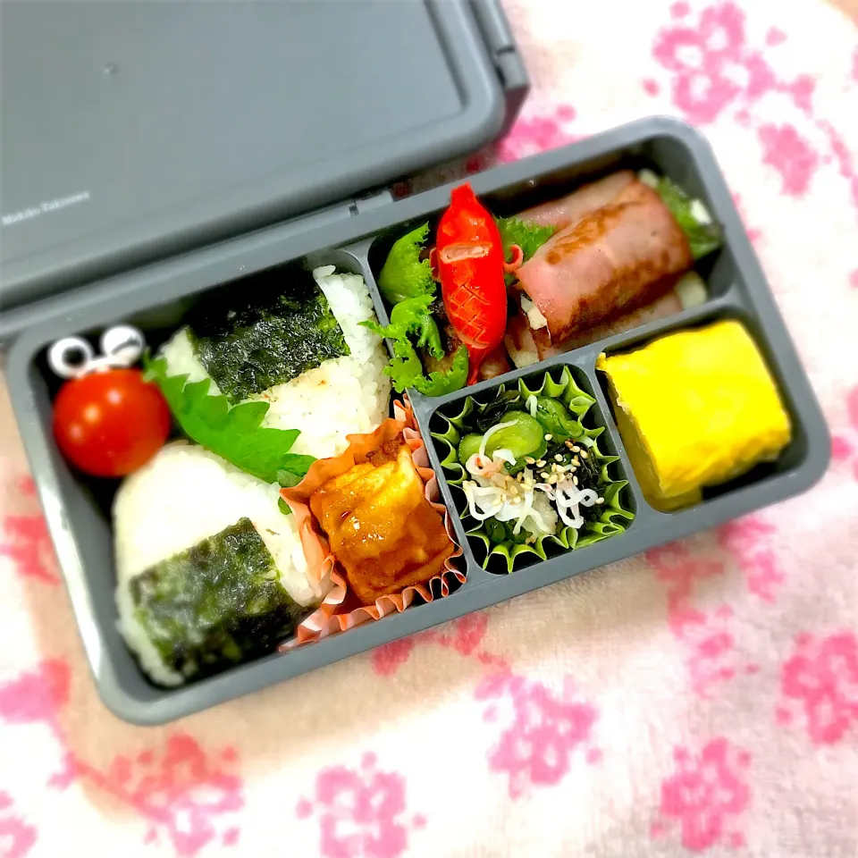 Snapdishの料理写真:FJK弁当🍱〜山芋梅しそベーコン巻き・玉子焼き・酢の物・ソーセー人・揚げシュー半身|華恋さん