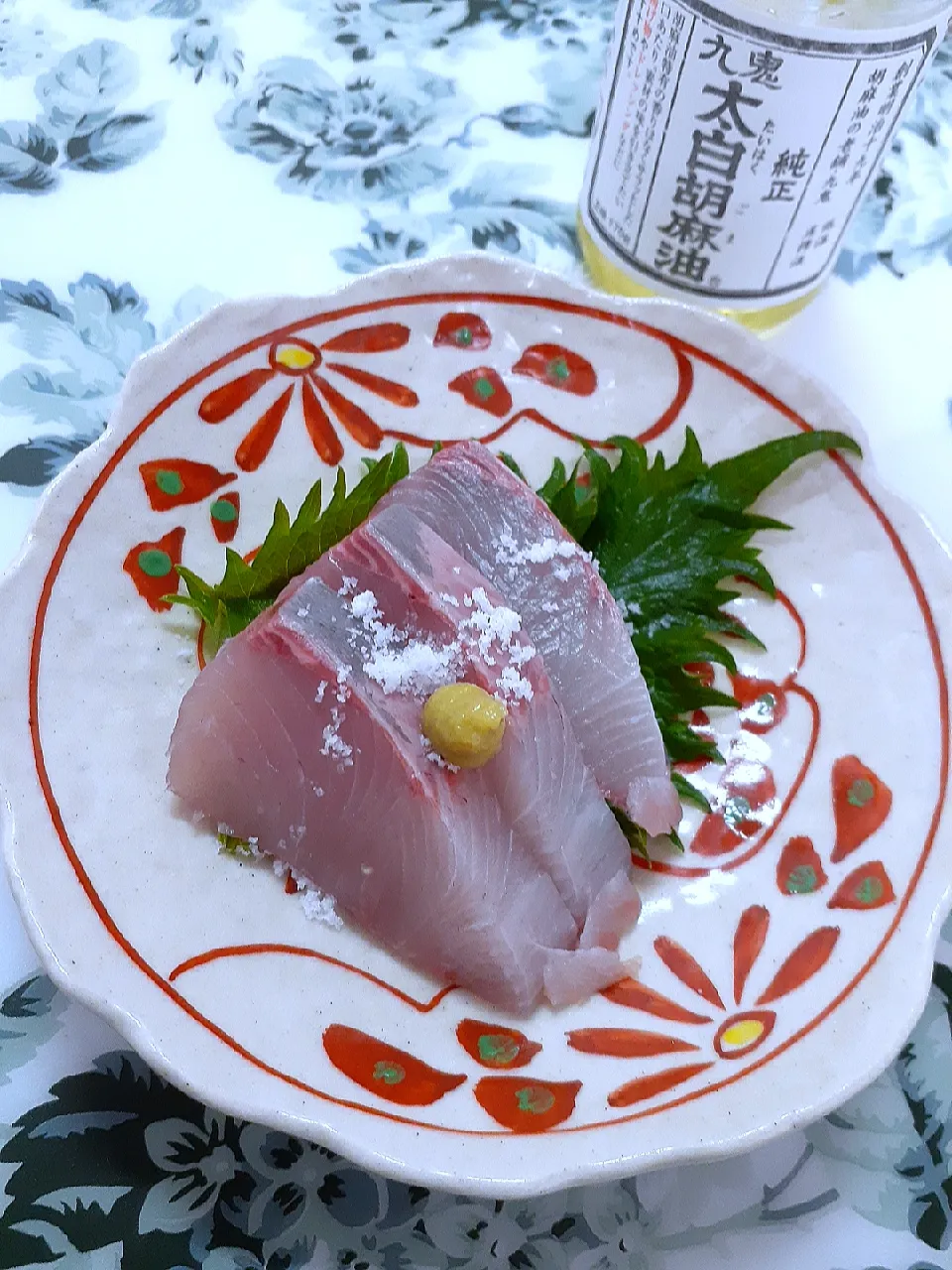 Snapdishの料理写真:🔷🐟天然ヒラマサ刺身🔷|@きなこさん