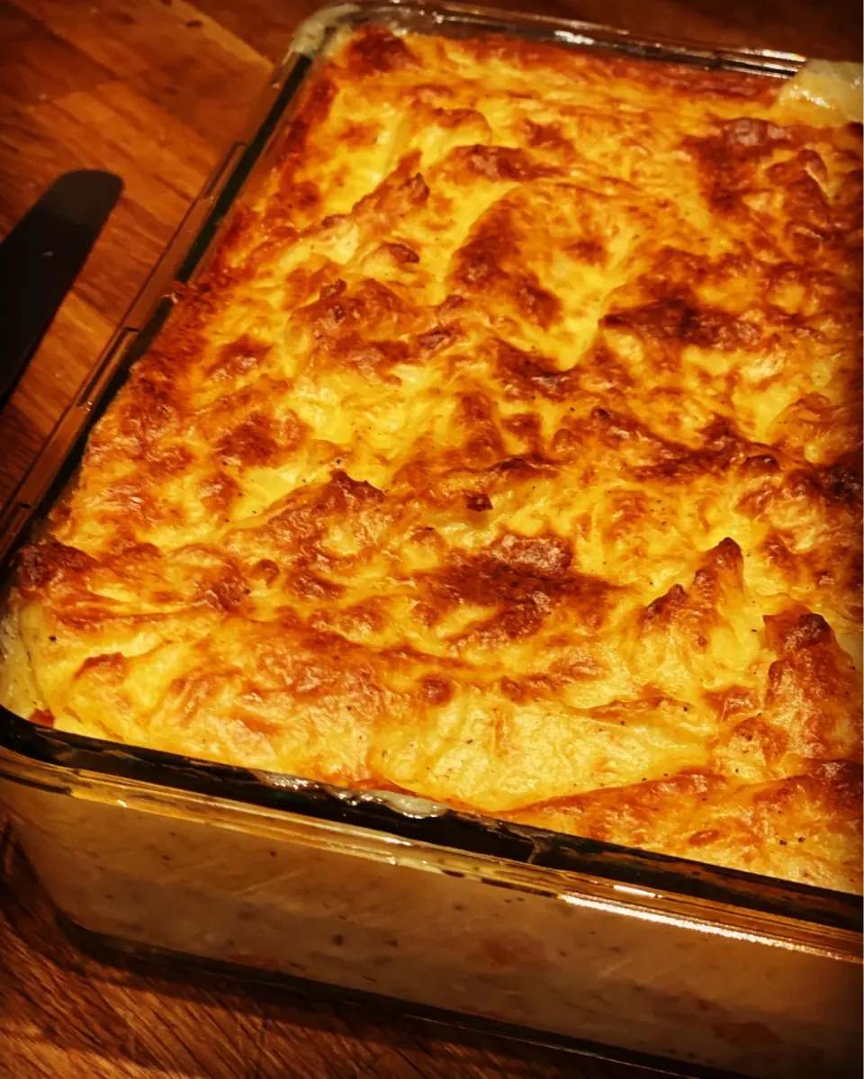 Fresh Cod & Prawn Vegetable Cream Potato with cheese Baked Pie ! 
#fishpie #freshfood 
#homecooking #ilovecooking 
#chefemanuel 
#foodelicious|Emanuel Hayashiさん