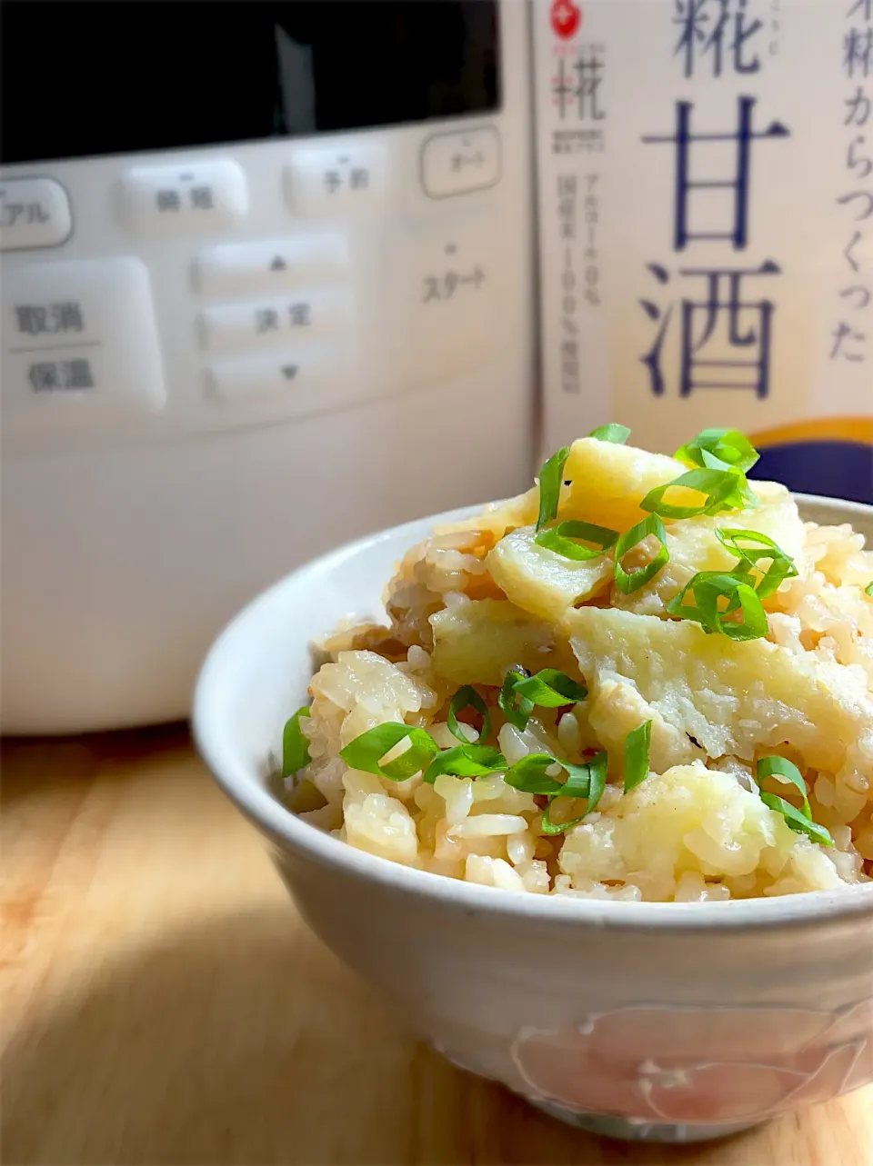 自然薯の炊き込みご飯🍚甘酒煮|9421beruさん