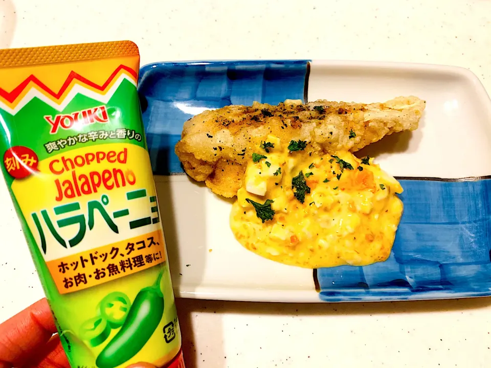 Snapdishの料理写真:タルタルソースで鱈の唐揚げ|Ayakoさん