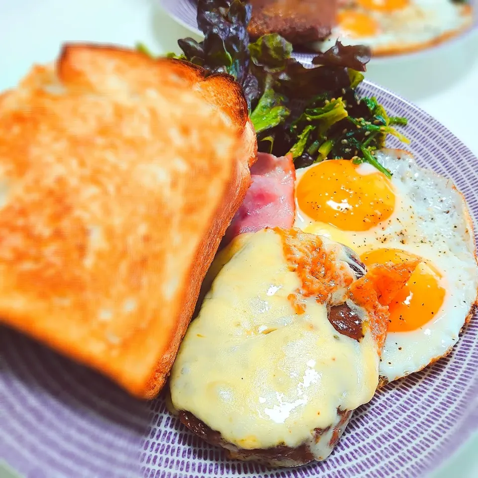 朝飯。|闇夜の狸さん