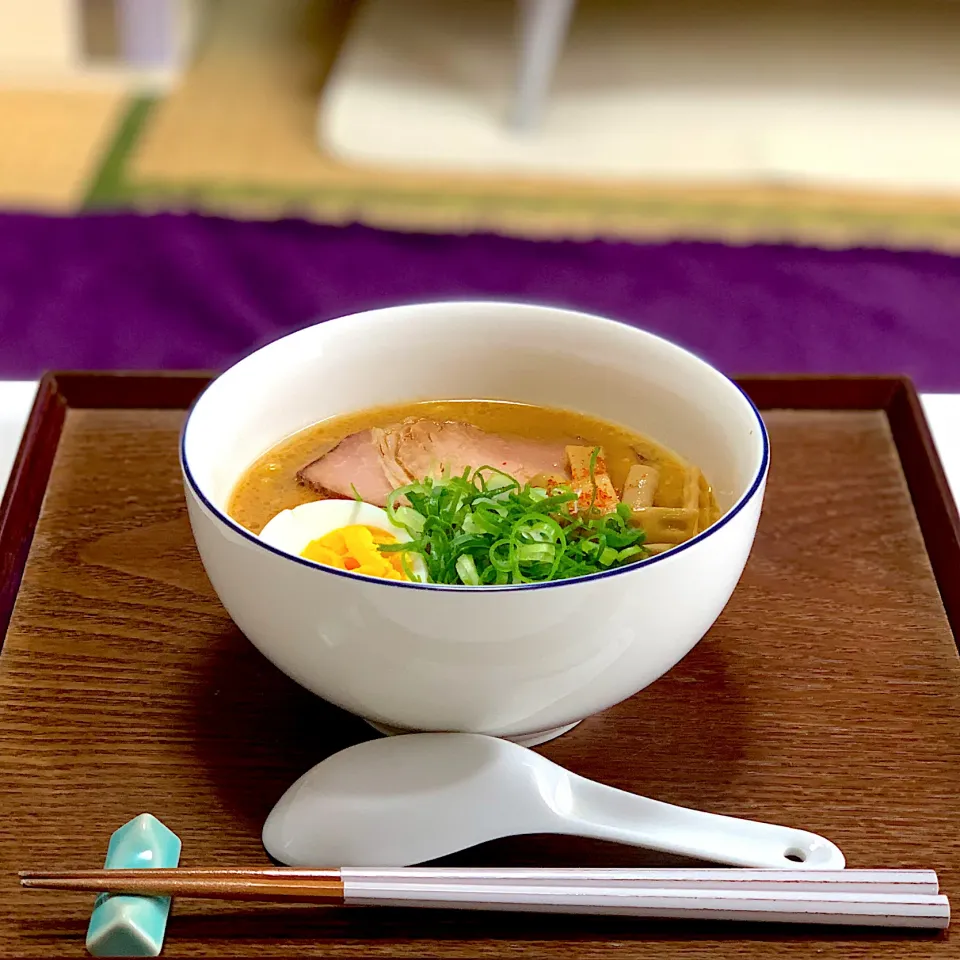 お昼ごはん。あったかい味噌ラーメン。|yukiさん