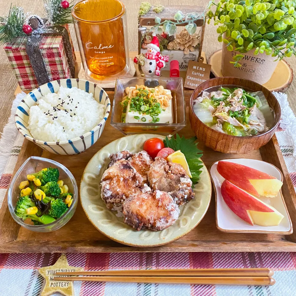 ブリの柚子胡椒唐揚げ定食🍚|suzuさん