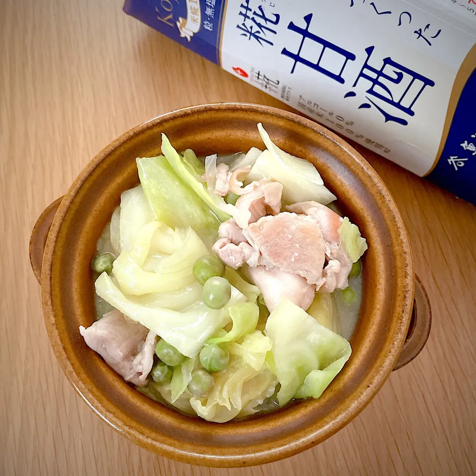 Snapdishの料理写真:キャベツと鶏肉の糀甘酒クリーム煮|りさん