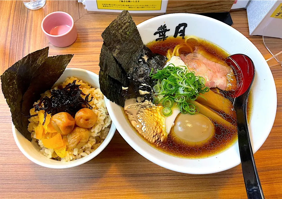 醤油味玉らぁめん・梅と昆布ごはん★らぁめん葉月|leimomiさん