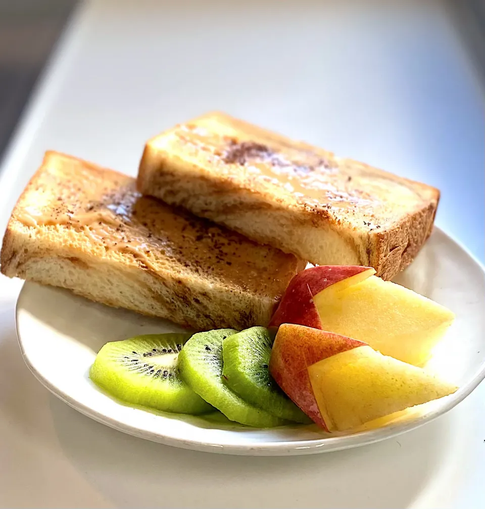 Snapdishの料理写真:娘の朝ごはん|かっちゃん杉さん