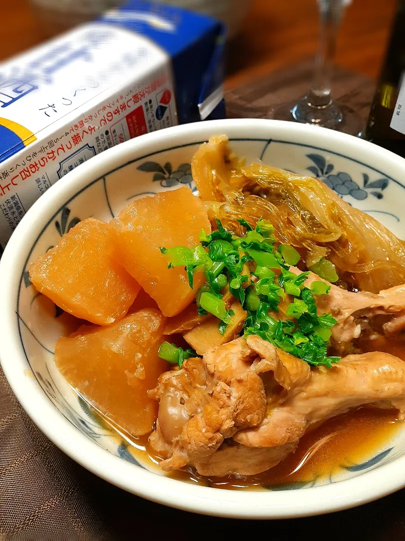 鶏手羽元と大根、白菜のくたくた甘酒煮
コラーゲンたっぷり～🎶|fumfumさん