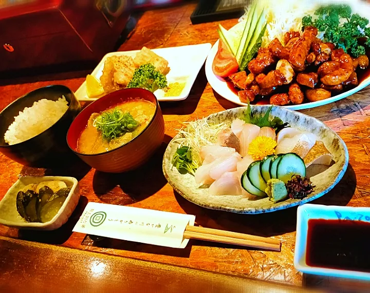 トンテキ定食|ぱつおさん