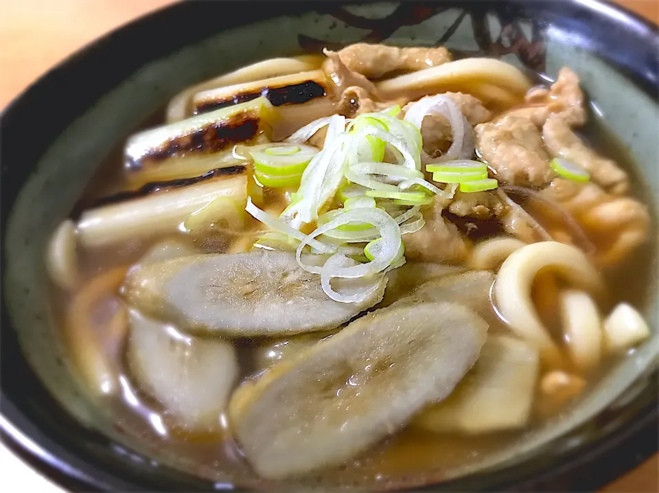 鶏皮ごぼうの煮込みうどん|deekay71さん