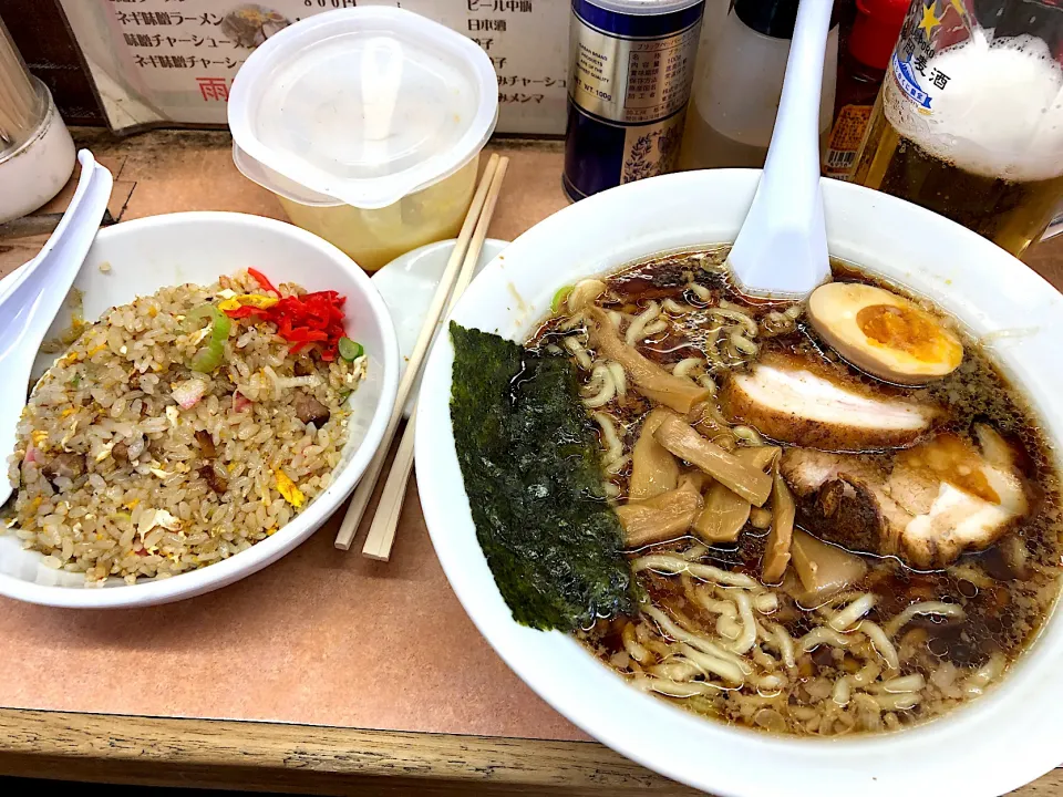 ラーメンと半チャーハン|しのぶさん