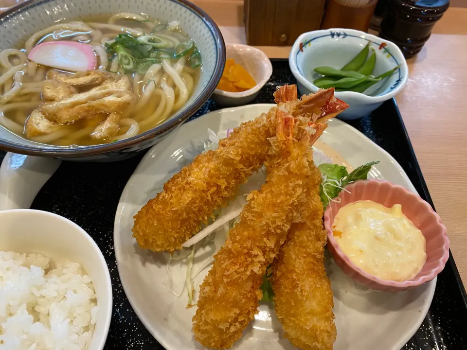 エビフライ定食🍤🍤🍤|buhizouさん