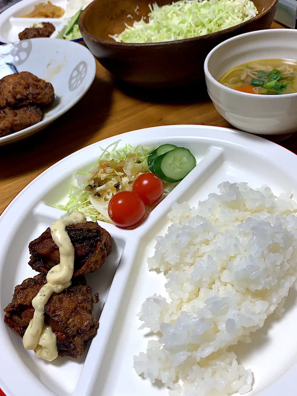 Snapdishの料理写真:チキン南蛮と野菜スープ|きょんさん