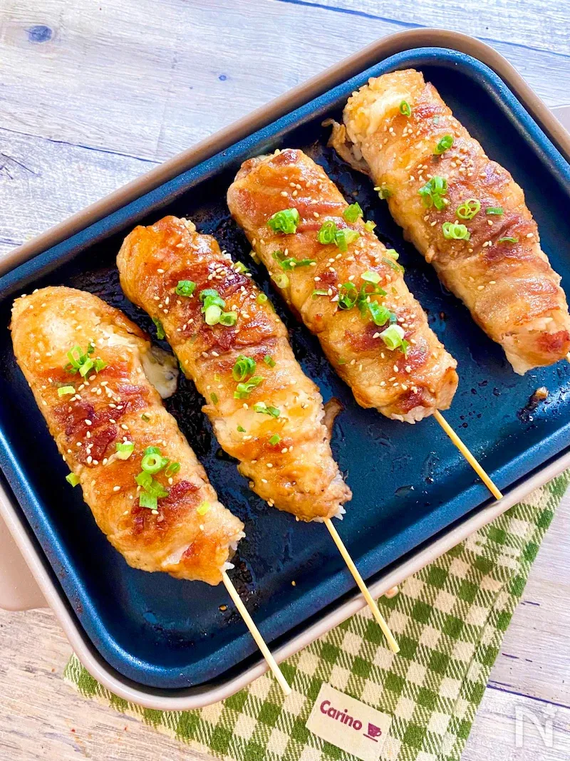 チーズin肉巻きスティックおにぎり🍙🍖|suzuさん