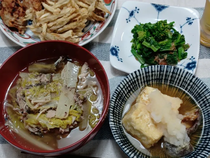 白菜とサバ缶の煮物、揚げ出し豆腐、すり身揚げ、牛蒡のかき揚げ、菜花のお浸し|ぱいんてーるさん